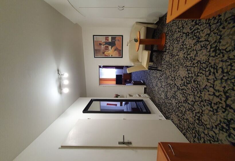 اتاق استاندارد چهار تخته, Pension Jana   Domov Mládeže