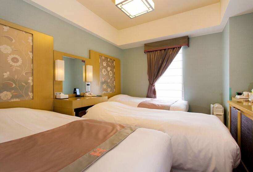 Номер Стандарт Трехместный, Monterey Hanzomon