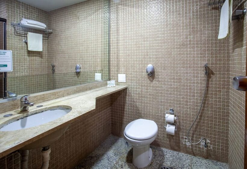 Номер Стандарт Трехместный, Nacional Inn Belo Horizonte