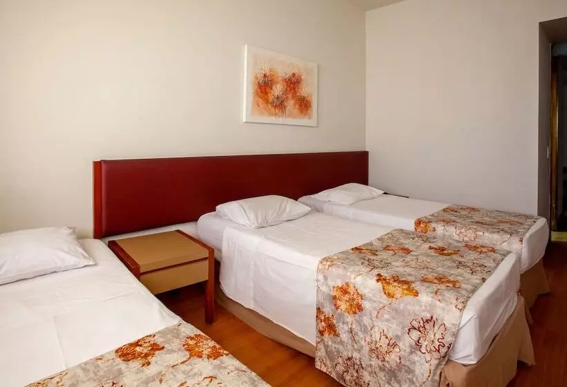اتاق استاندارد سه نفره, Nacional Inn Belo Horizonte