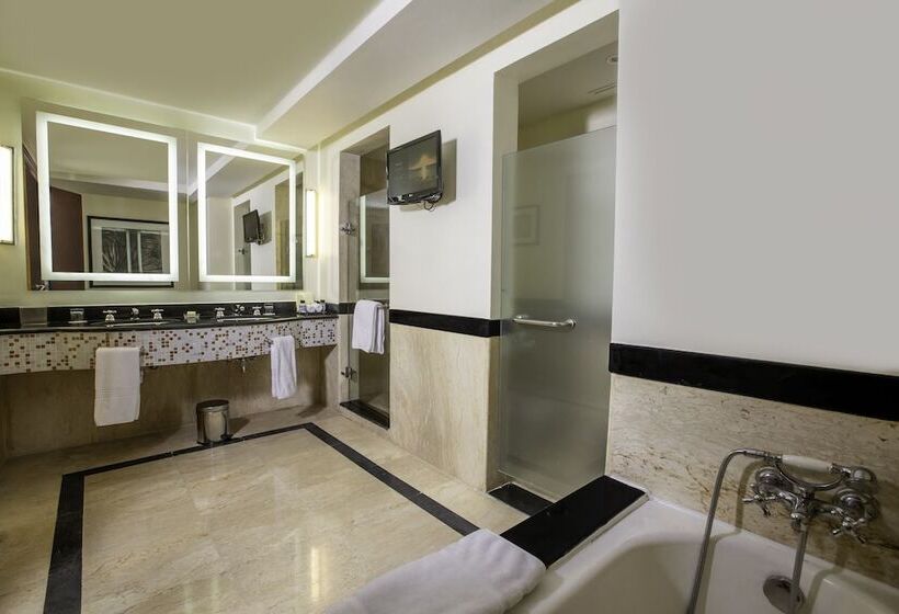 جناح, Park Regency Sharm El Sheikh Resort