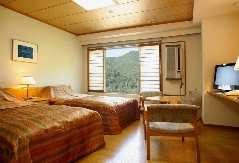 חדר סטנדרט, Saito