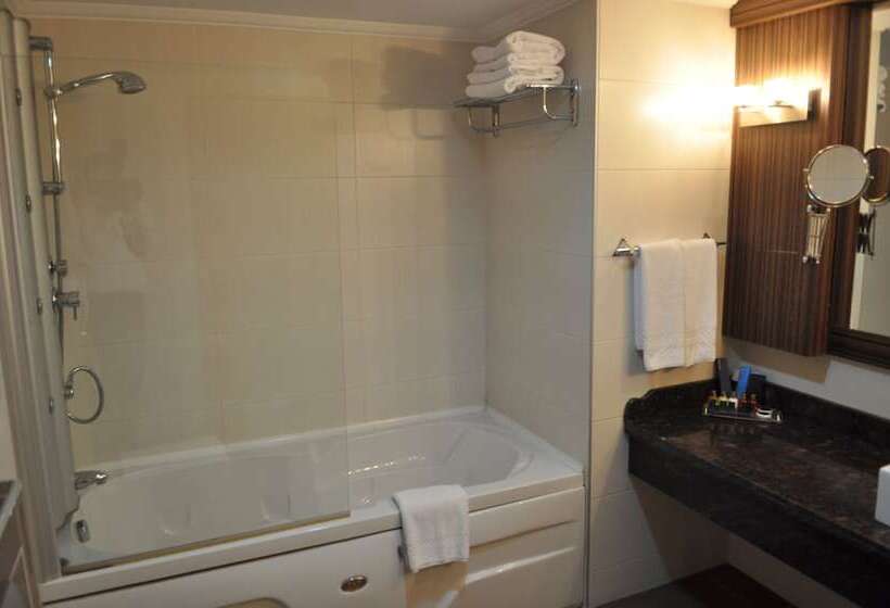 جناح, Surmeli Adana