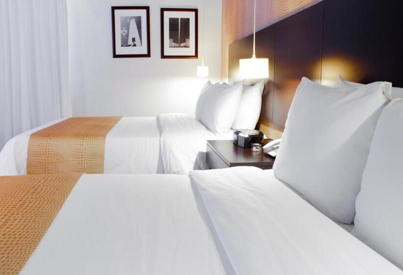 اتاق استاندارد, Trinitarias Suites