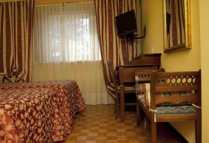 اتاق استاندارد یک نفره, Ai Ronchi Motor Hotel Brescia