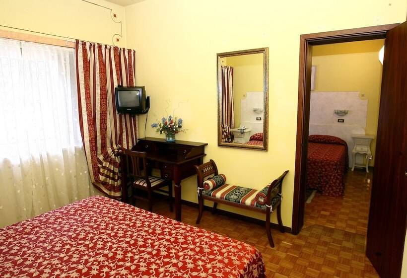 اتاق استاندارد, Ai Ronchi Motor Hotel Brescia