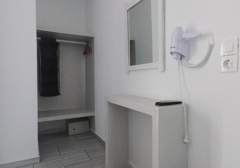 Студия Deluxe, Anny Studios & Rooms Perissa Beach