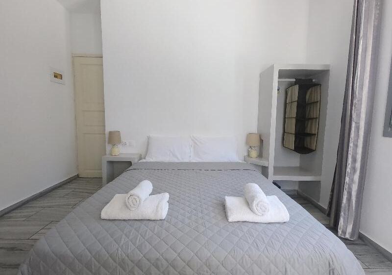 סטודיו דלוקס, Anny Studios & Rooms Perissa Beach