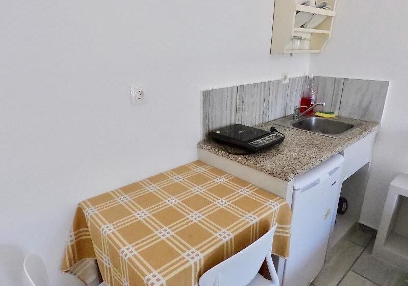 סטודיו דלוקס, Anny Studios & Rooms Perissa Beach