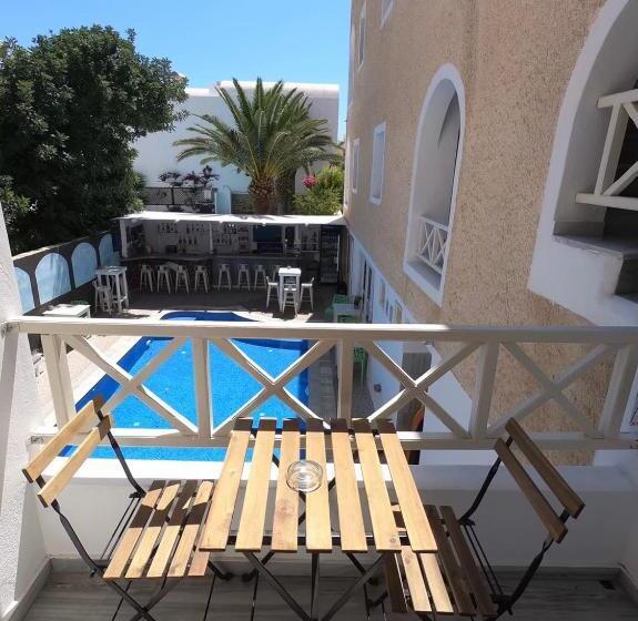 חדר סטנדרט נוף לבריכה, Anny Studios & Rooms Perissa Beach