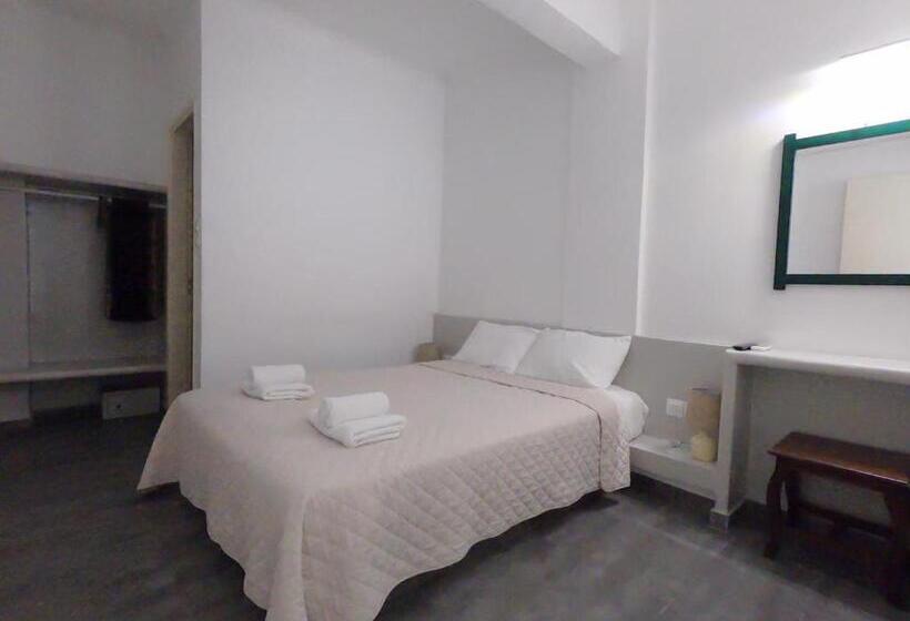 Четырехместный Номер Стандарт, Anny Studios & Rooms Perissa Beach
