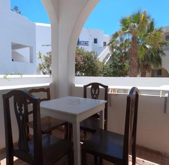 חדר דלוקס לארבעה, Anny Studios & Rooms Perissa Beach