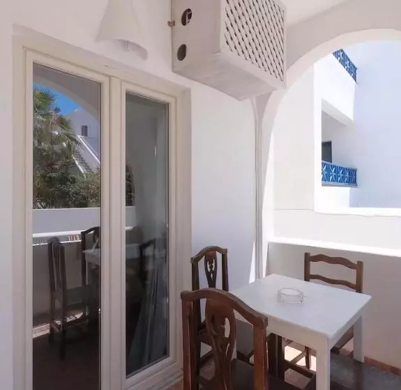 デラックスの4人部屋, Anny Studios & Rooms Perissa Beach
