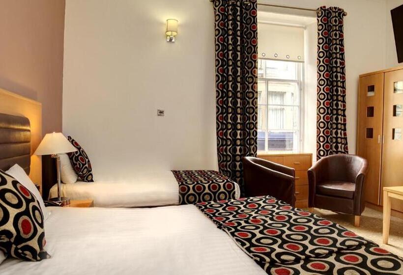 חדר משפחתי, Argyll