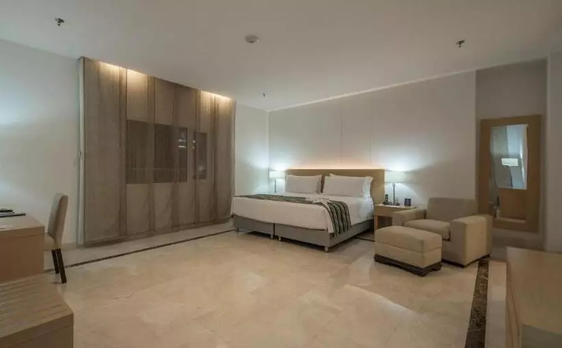 سوییت, Dann Carlton Barranquilla Y Centro De Convenciones