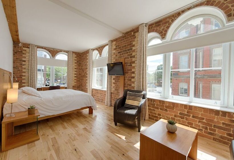 إستوديو قياسى, Hope Street