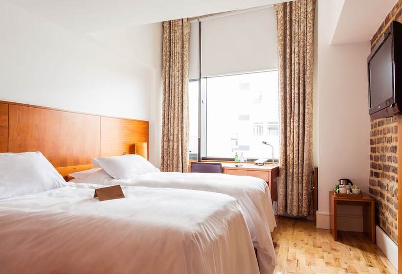 غرفة ديلوكس, Hope Street