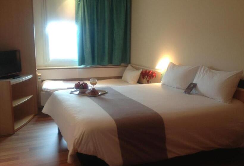 Семейный Номер, Ibis Montmelo Granollers