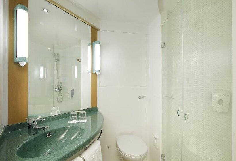 Номер Стандарт, Ibis Montmelo Granollers
