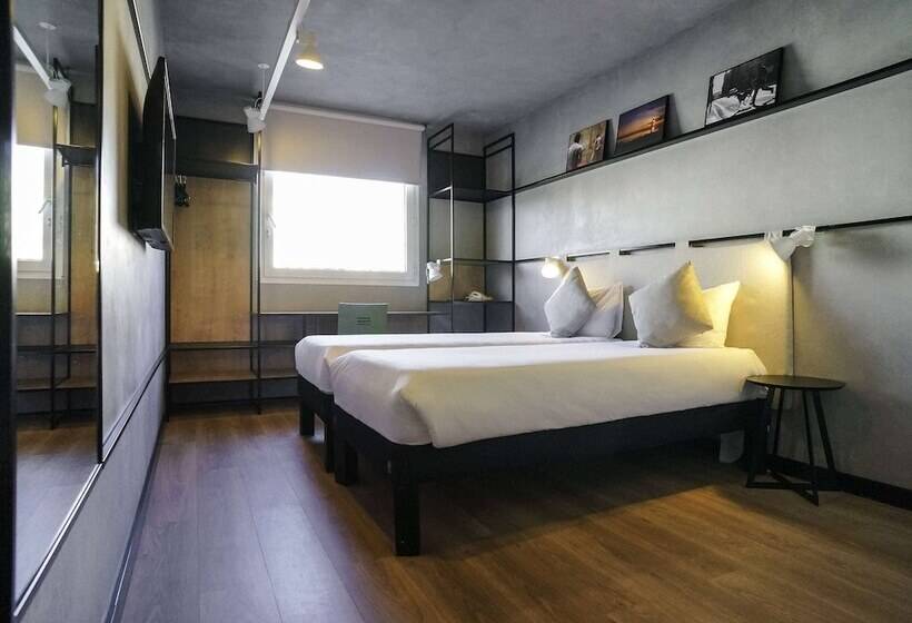 Номер Стандарт, Ibis Montmelo Granollers