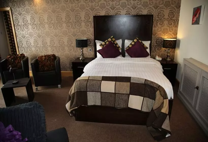 اتاق استاندارد, Inn On The Prom At The Fernlea