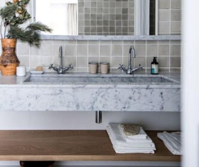 家庭套房, Les Roches Rouges, A Beaumier