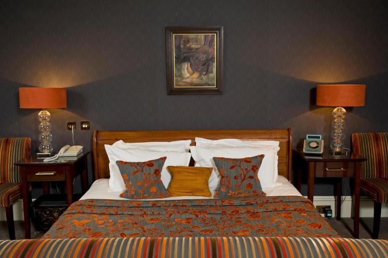 جناح جونيور, Mar Hall Golf & Spa Resort