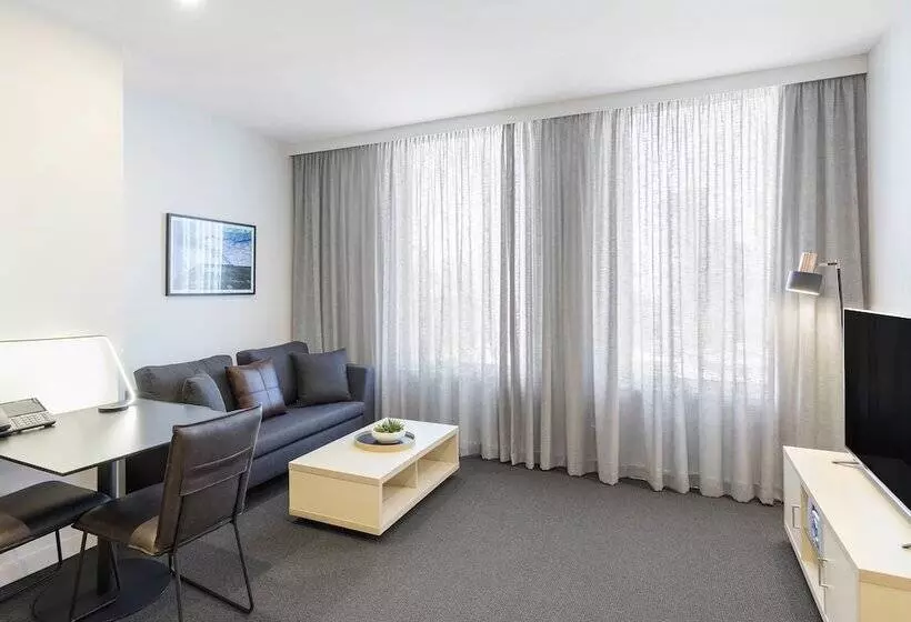 آپارتمان 1 خوابه, Oaks Melbourne On Market