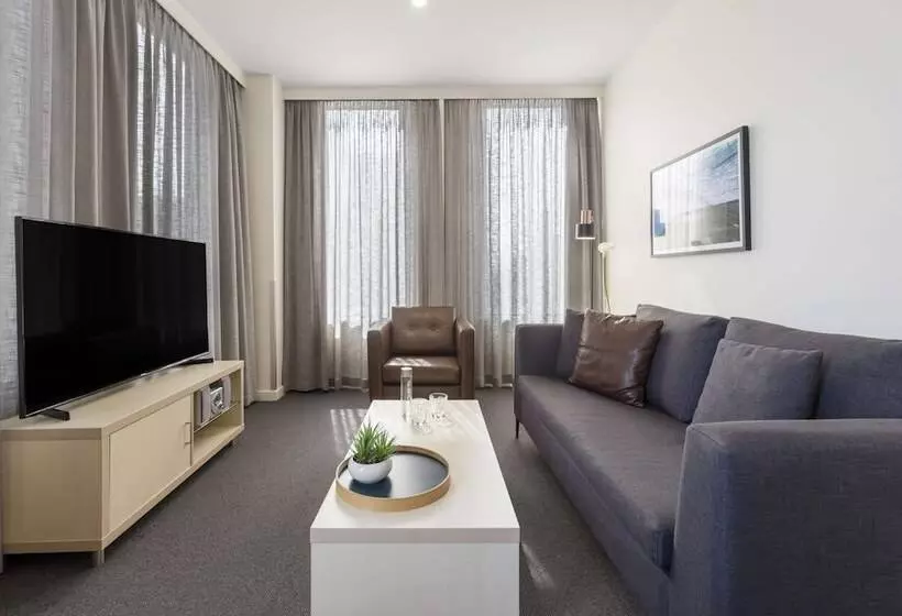 آپارتمان 2 خوابه, Oaks Melbourne On Market