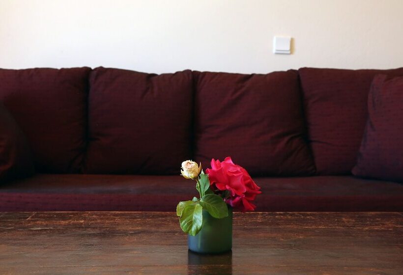 סוויטת ג'וניור נוף הרים, Princess Lanassa