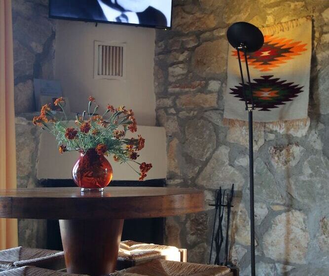 בקתת חדר, Princess Lanassa