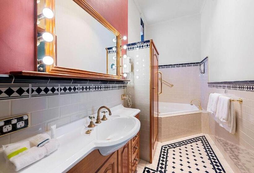 Люкс Кровать Кинг, Quality Hotel Colonial Launceston