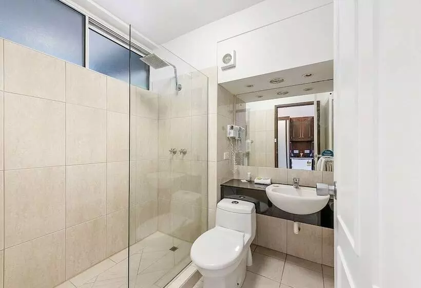 اتاق خانوادگی, Quality Hotel Colonial Launceston