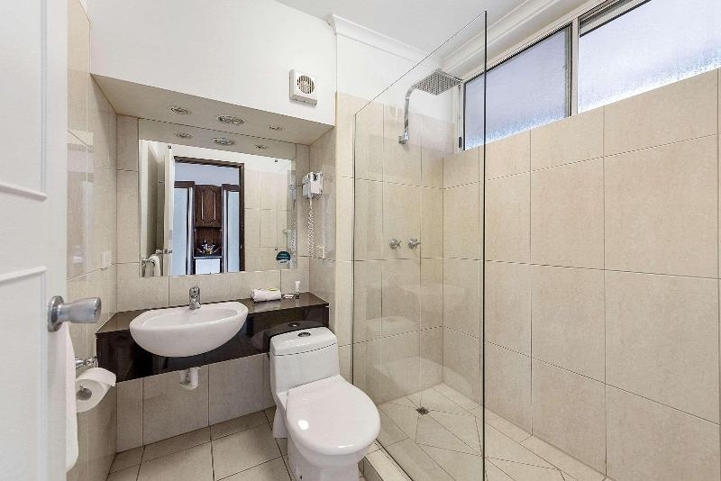 디럭스 룸, Quality Hotel Colonial Launceston