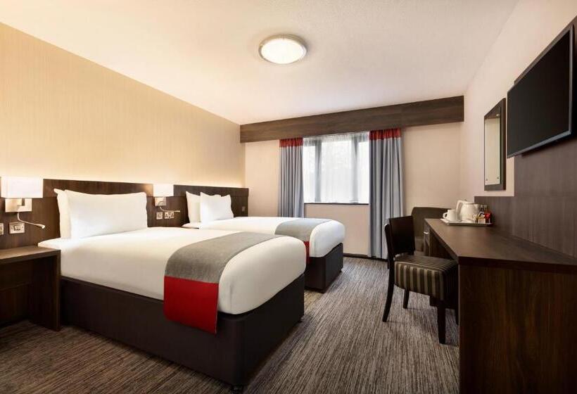 غرفة قياسية, Ramada Bristol West