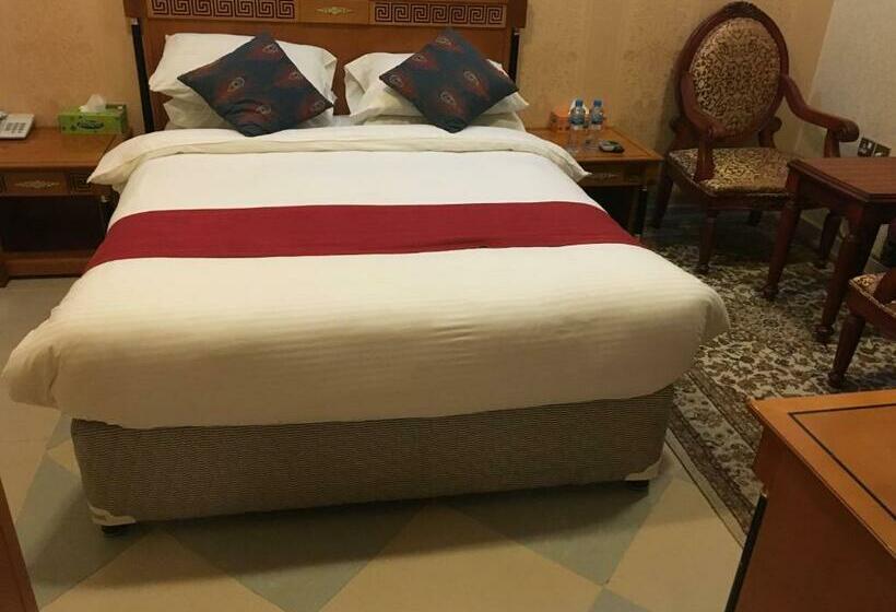 اتاق استاندارد یک نفره, Safari