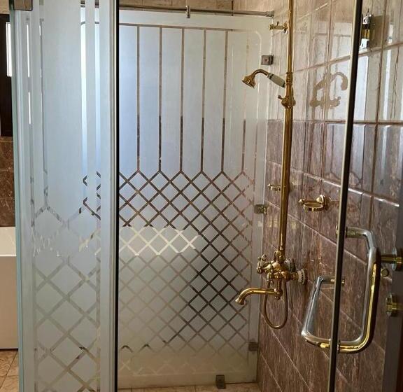 آپارتمان 2 خوابه, Safari