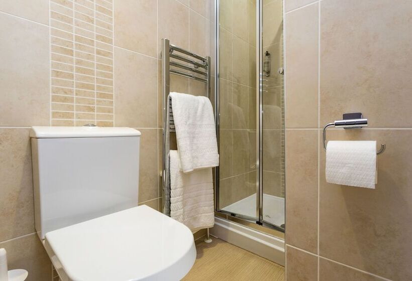 Номер Стандарт, The Lawn Guest House Gatwick