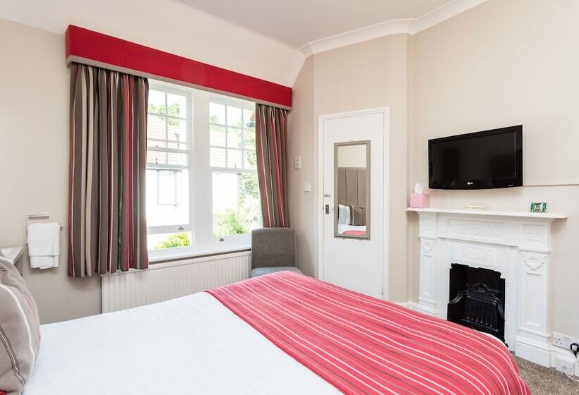 Номер Стандарт, The Lawn Guest House Gatwick