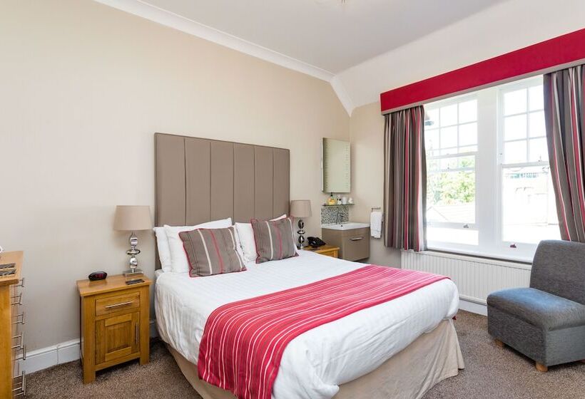 Номер Стандарт, The Lawn Guest House Gatwick