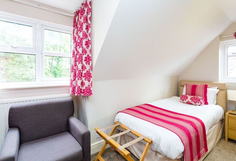 Семейный Номер, The Lawn Guest House Gatwick