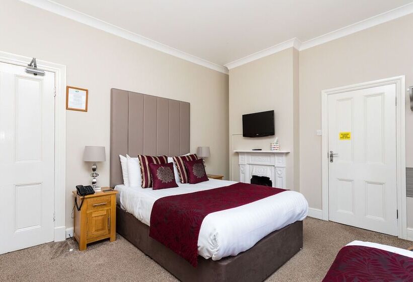Номер Deluxe, The Lawn Guest House Gatwick