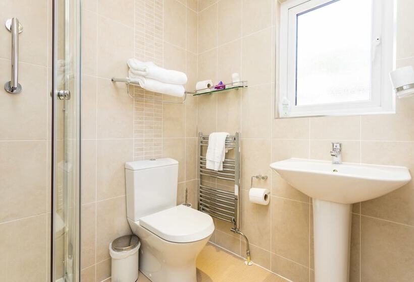 Номер Стандарт, The Lawn Guest House Gatwick