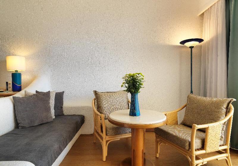 Номер Superior, The Lawn Guest House Gatwick