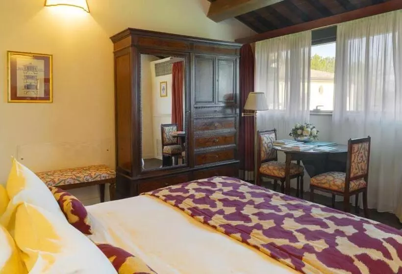 استودیوی استاندارد, Villa Abbondanzi Resort