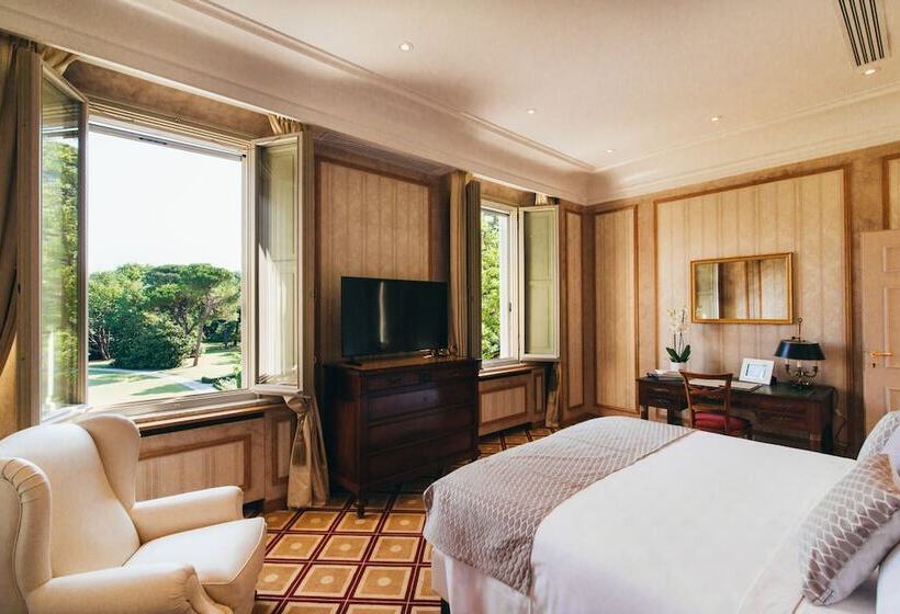 スーペリアースイート, Villa Abbondanzi Resort