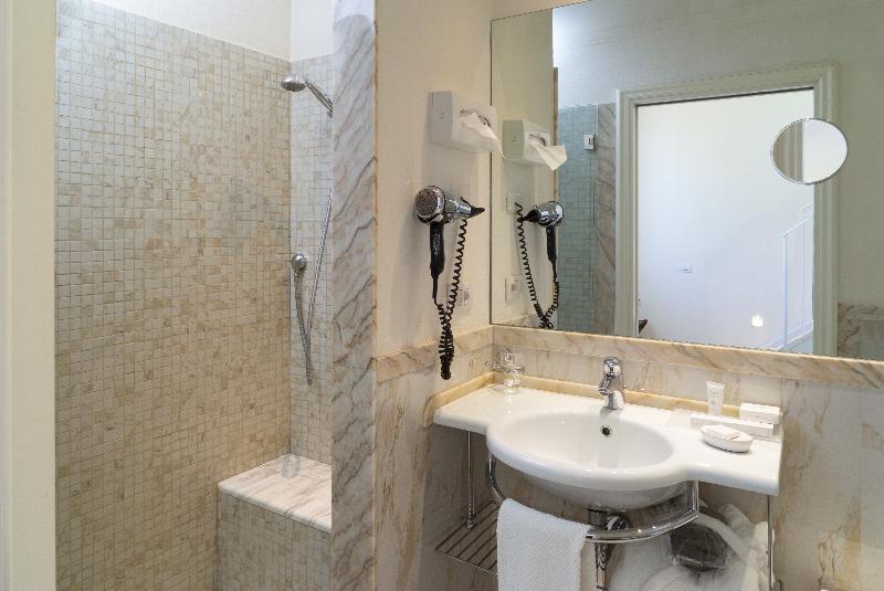 ジュニアスイート, Villa Abbondanzi Resort