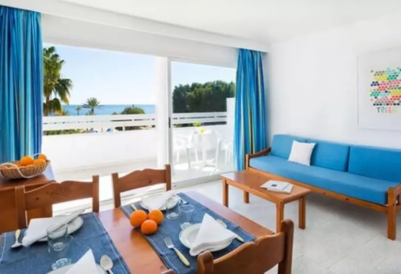 آپارتمان 1 خوابه با چشمانداز جانبی دریا, Magalluf Strip Apartment