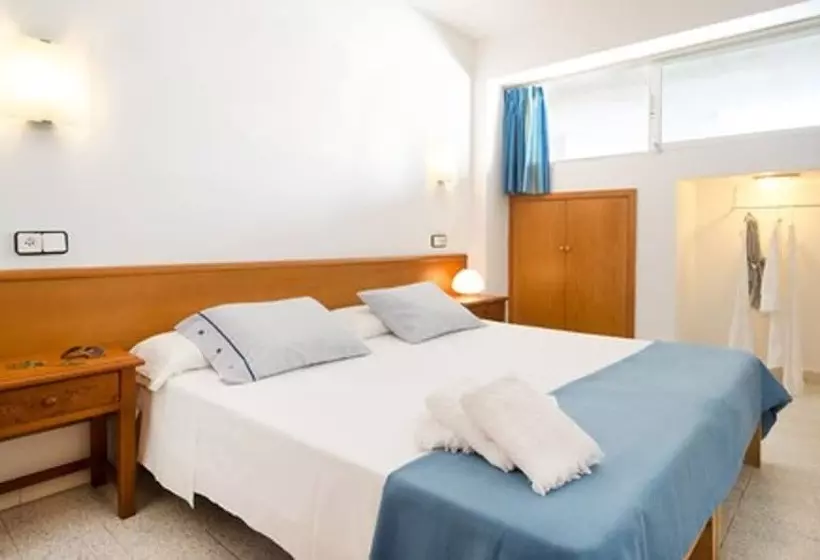 آپارتمان 1 خوابه با چشمانداز جانبی دریا, Magalluf Strip Apartment