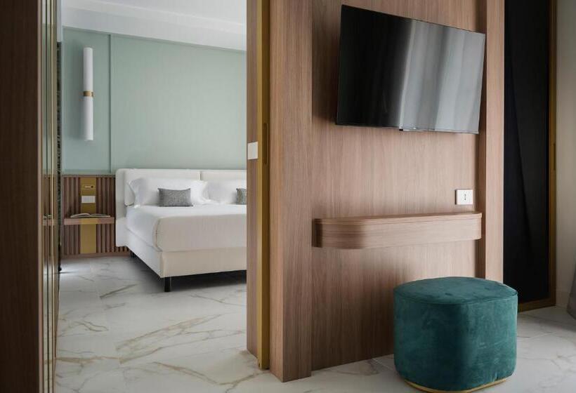 Президентский Люкс, Parioli Hotel Rimini